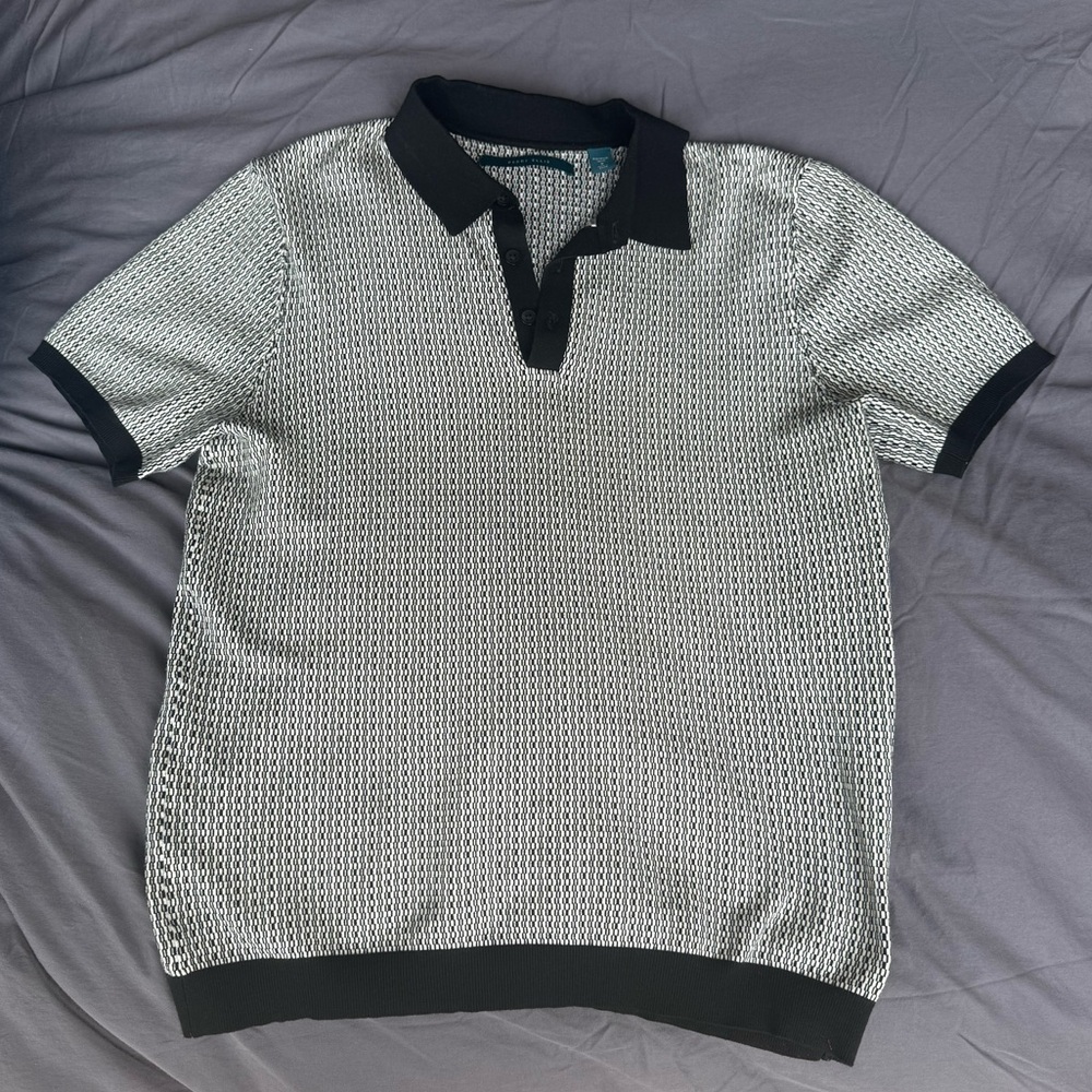 Perry Ellis Geometric Pattern Polo Sweater - Picture 2 of 4